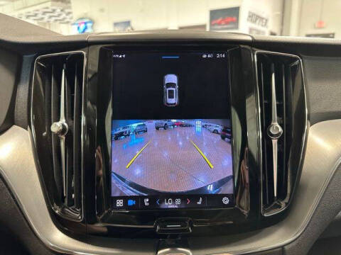 2023 Volvo XC60 B5 Core