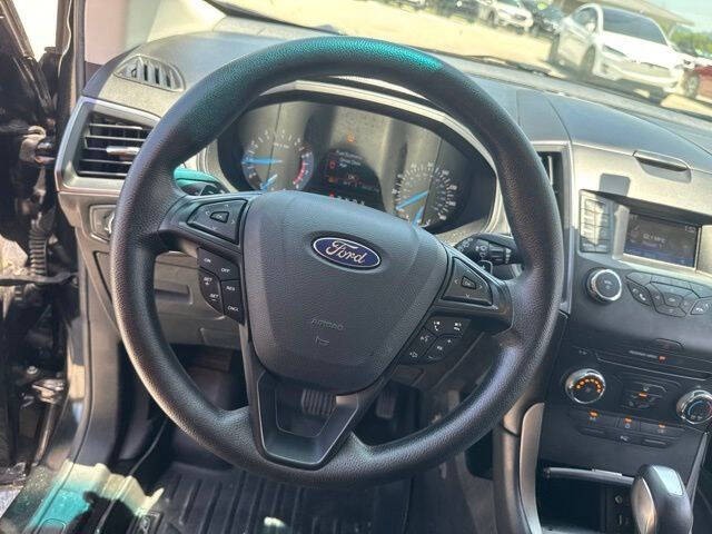 2015 Ford Edge SE