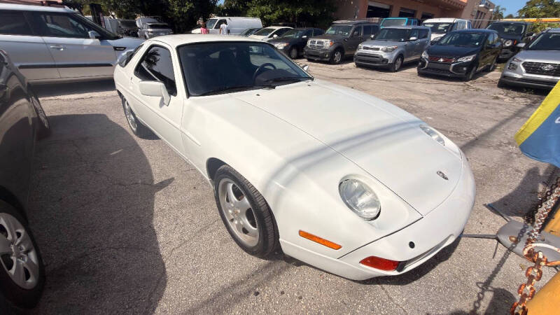 1988 Porsche 928 S4