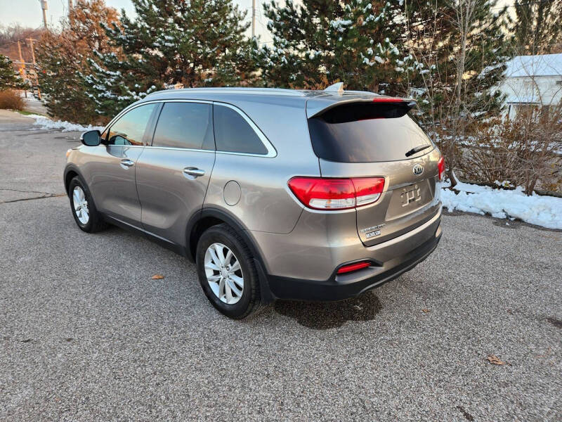 2016 Kia Sorento LX V6