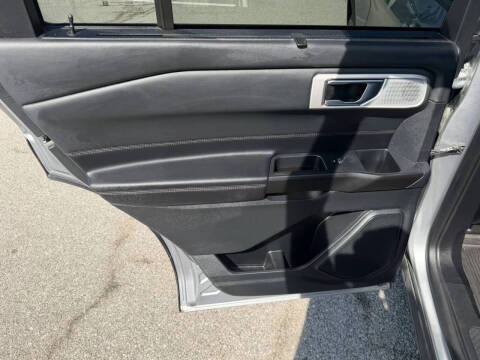 2020 Ford Explorer Platinum