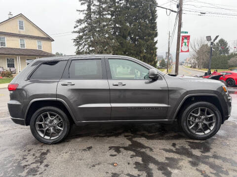 2021 Jeep Grand Cherokee 80th Anniversary Edition