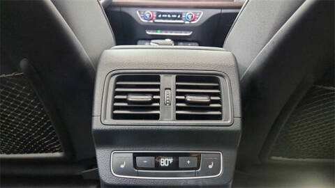 2024 Audi Q5 e quattro S line Prestg 55 TFSI