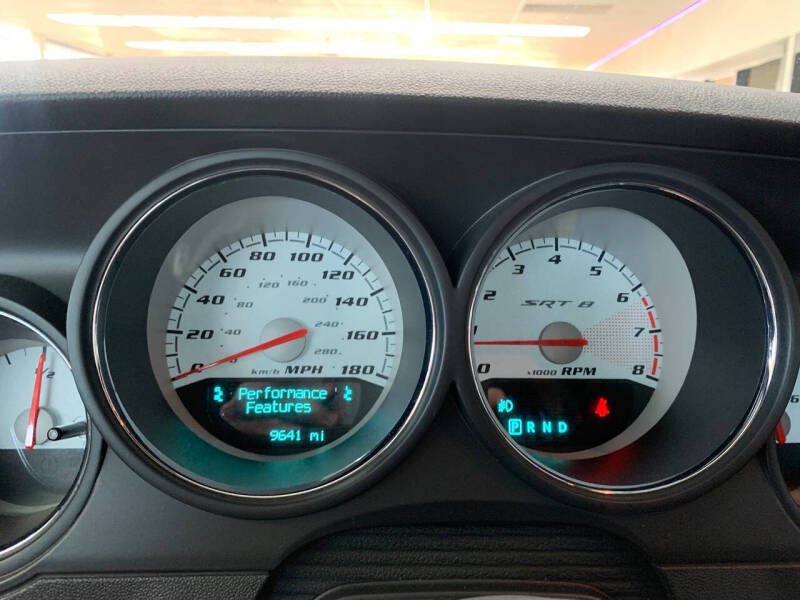 2008 Dodge Challenger SRT8