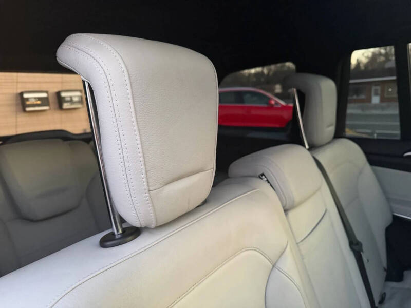 2017 Mercedes-Benz GLS GLS 550