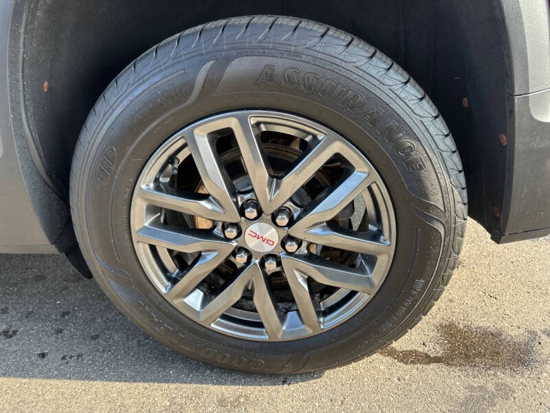 2017 GMC Acadia SLT-1
