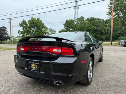 2014 Dodge Charger SXT