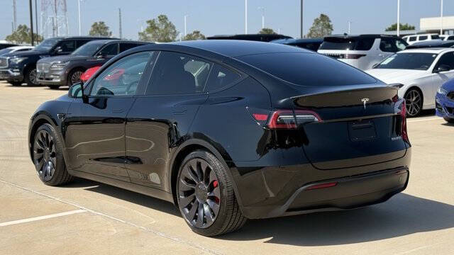 2024 Tesla Model Y Performance
