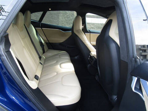 2015 Tesla Model S P85D