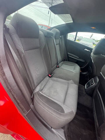 2015 Dodge Charger SXT