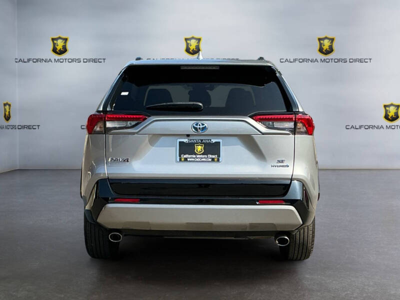 2023 Toyota RAV4 Hybrid SE