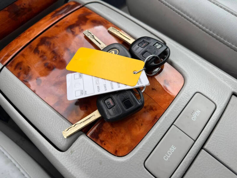 2004 Lexus RX 330