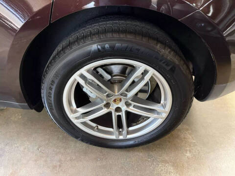 2015 Porsche Macan S