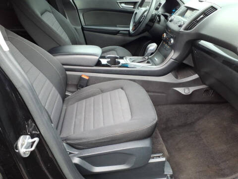 2018 Ford Edge SE