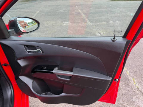 2015 Chevrolet Sonic RS Auto