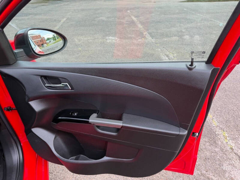 2015 Chevrolet Sonic RS Auto