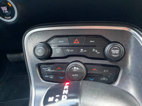 2016 Dodge Challenger SXT