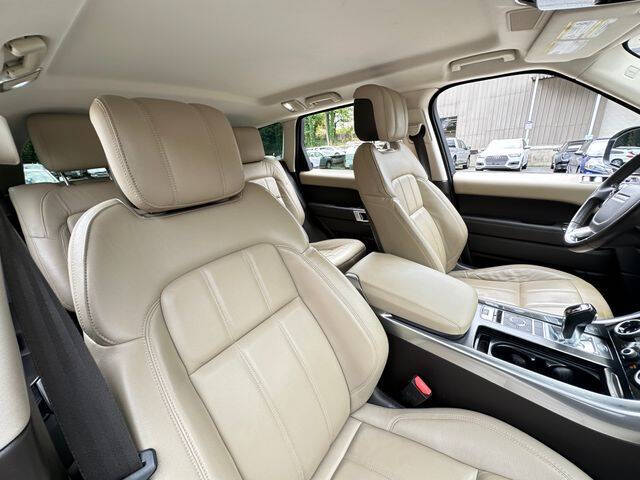 2021 Land Rover Range Rover Sport SE