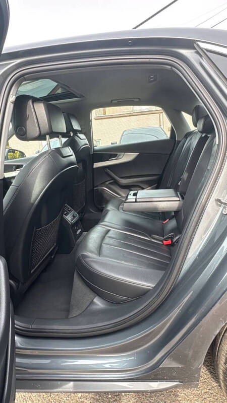 2017 Audi A4 2.0T quattro Premium Plus