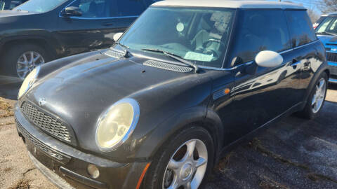 2004 MINI Cooper for sale at DREWS AUTO SALES INTERNATIONAL BROKERAGE in Atlanta GA