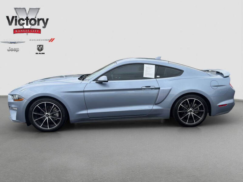 2022 Ford Mustang EcoBoost Premium