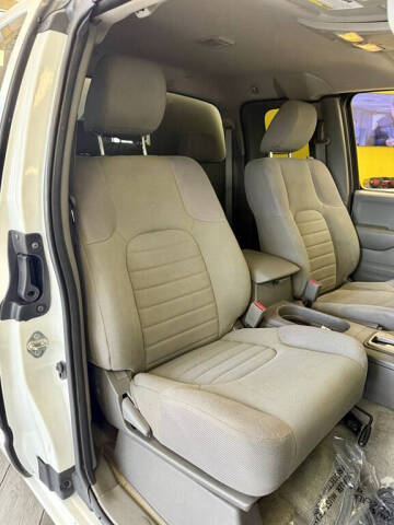 2016 Nissan Frontier S