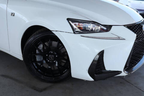 2017 Lexus IS 350