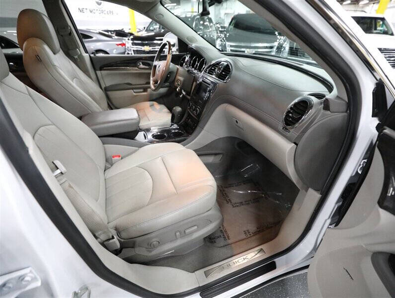 2017 Buick Enclave Leather