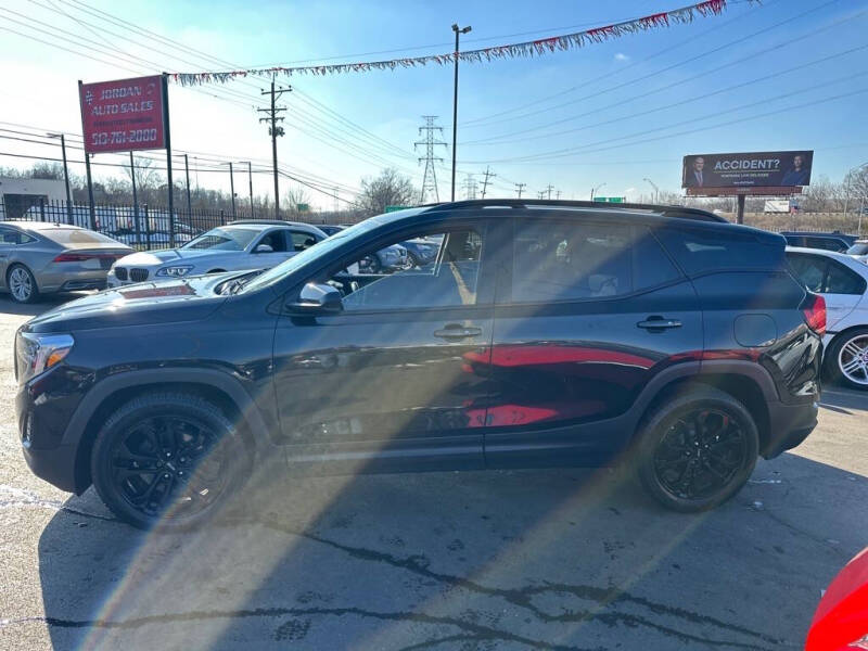 2021 GMC Terrain SLE