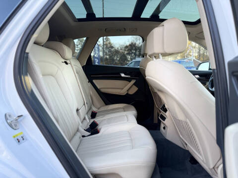 2018 Audi Q5 2.0T quattro Premium Plus