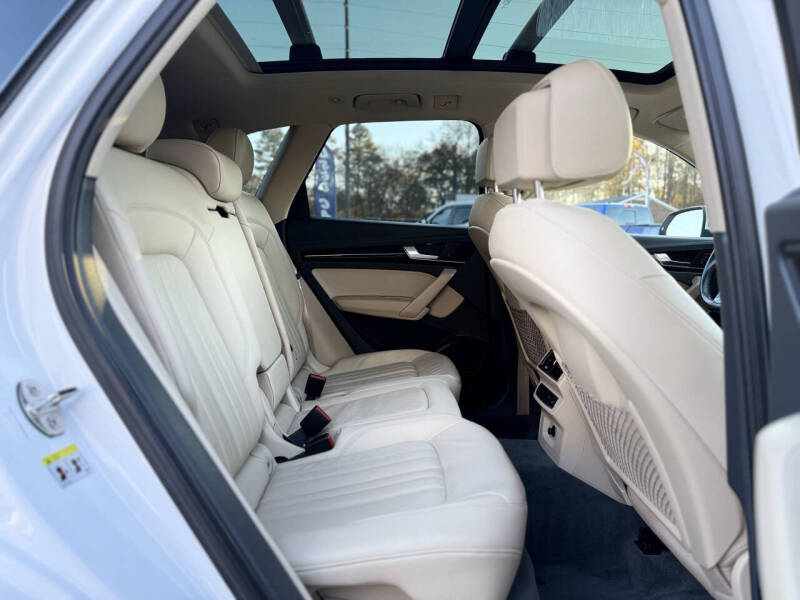 2018 Audi Q5 2.0T quattro Premium Plus