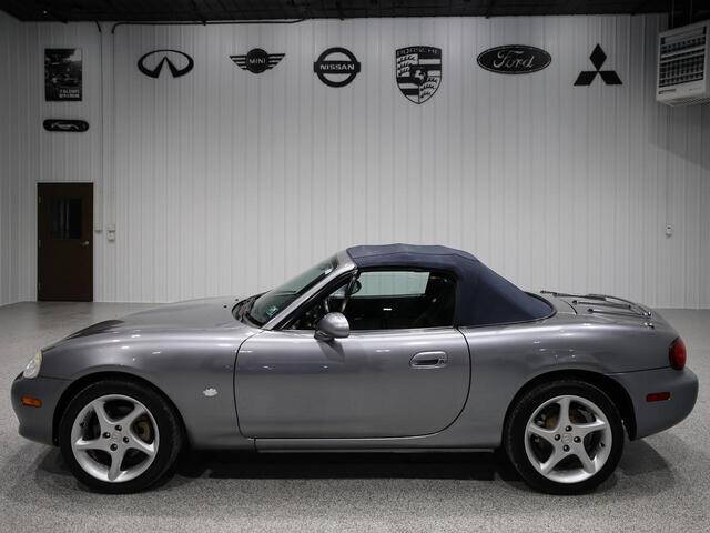 2003 Mazda MX-5 Miata