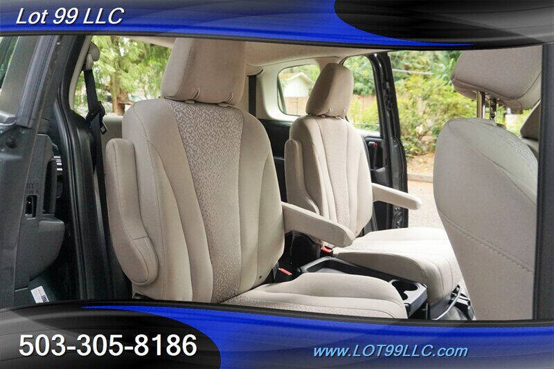 2012 Mazda MAZDA5 Touring