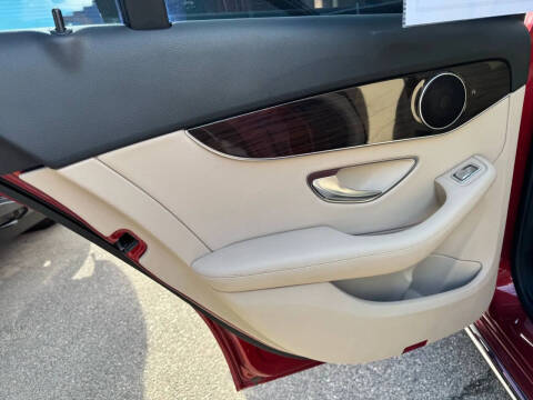 2018 Mercedes-Benz C-Class C 300