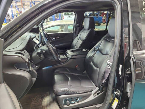 2017 Cadillac Escalade ESV Platinum