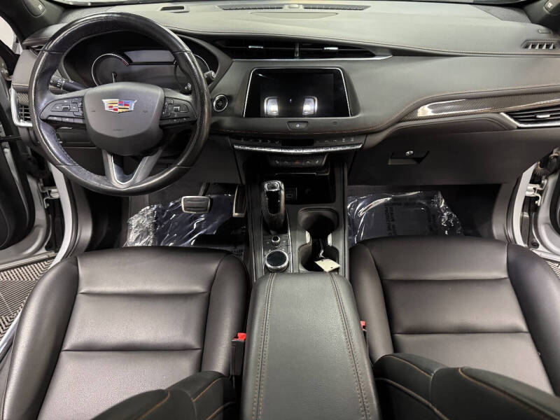 2019 Cadillac XT4 Sport