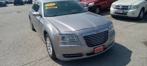 2013 Chrysler 300 for sale at JJ's Auto Sales in Independence MO