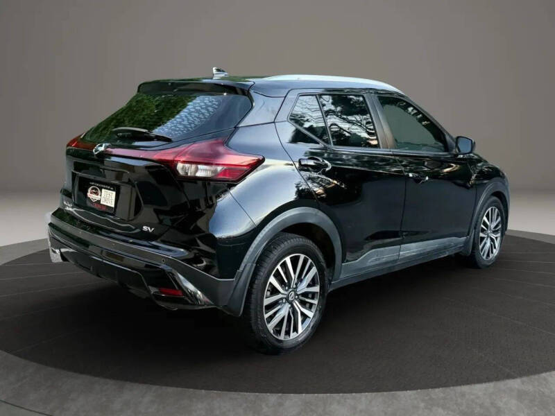 2021 Nissan Kicks SV