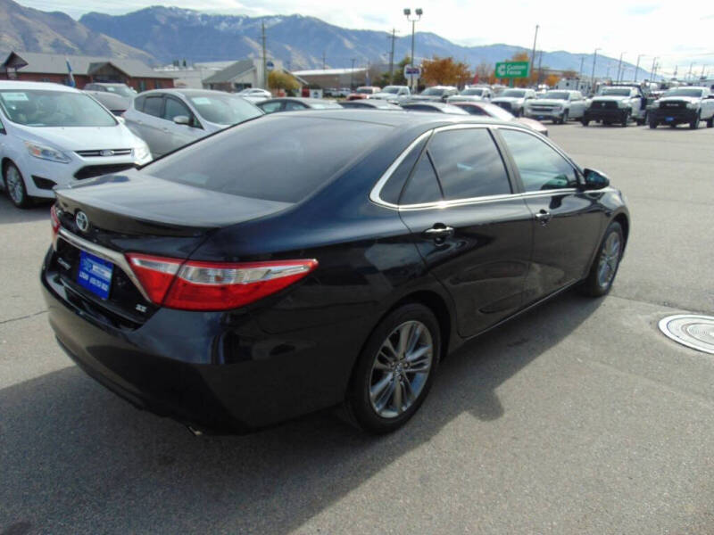 2017 Toyota Camry SE