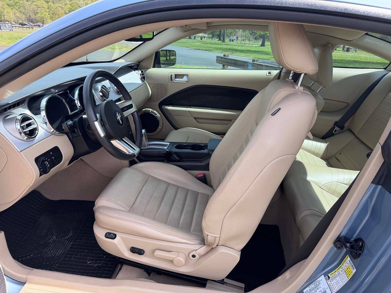 2007 Ford Mustang 3