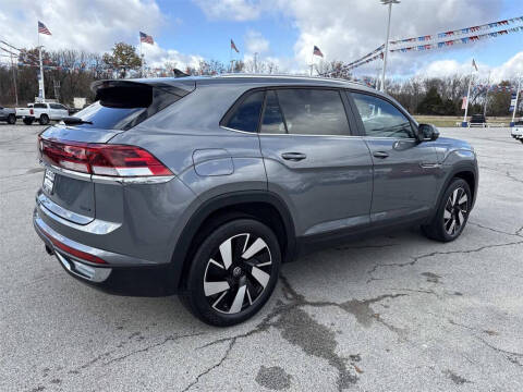 2025 Volkswagen Atlas Cross Sport SE 4Motion