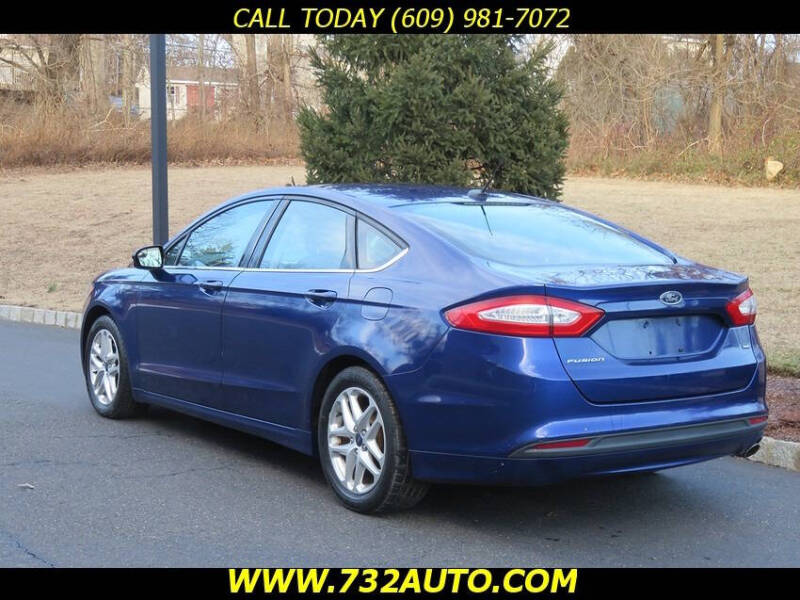 2014 Ford Fusion SE