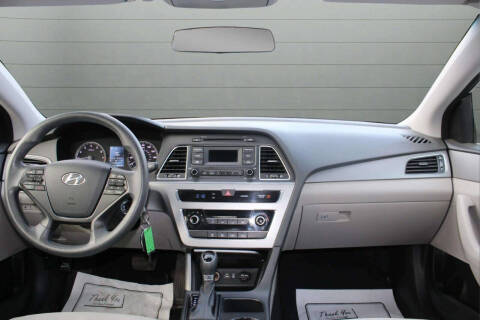 2015 Hyundai Sonata SE