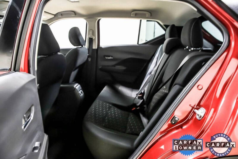 2022 Nissan Kicks SV