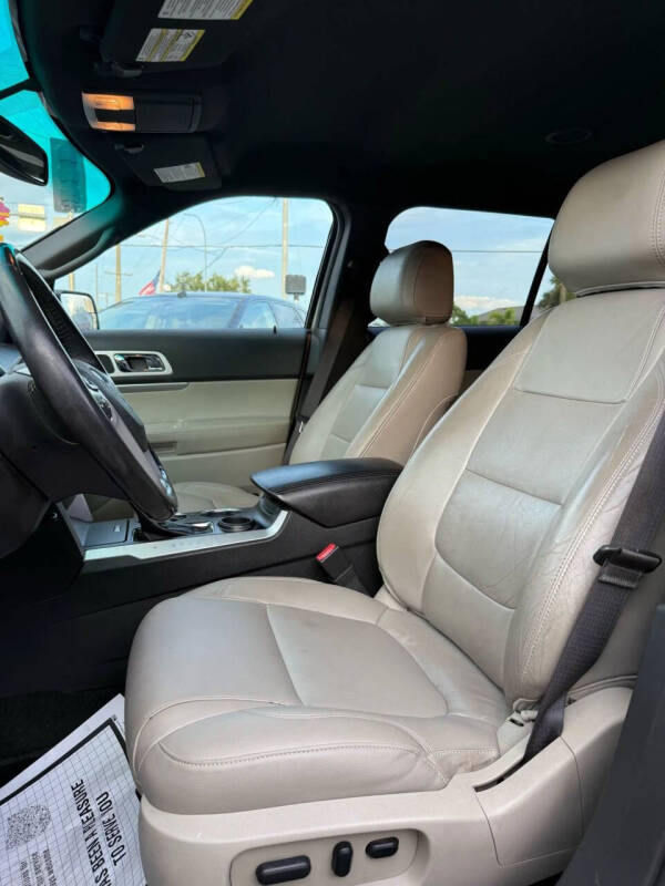 2011 Ford Explorer XLT