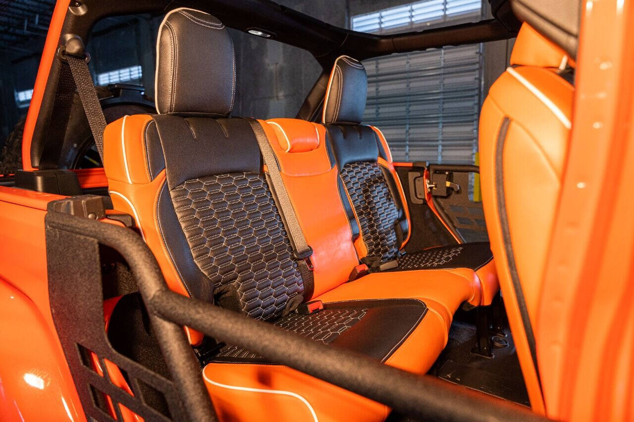 2020 JEEP Wrangler SUV / Crossover - $55,999