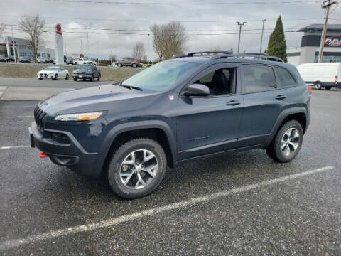 2017 Jeep Cherokee for sale at Karmart in Burlington WA