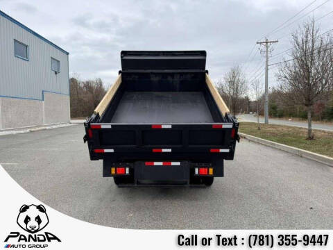 2014 Isuzu NPR GAS REG