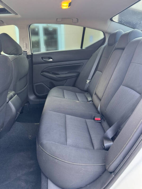 2021 Nissan Altima 2.5 SV