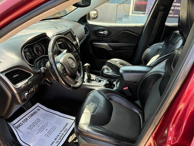2019 Jeep Cherokee Latitude Plus